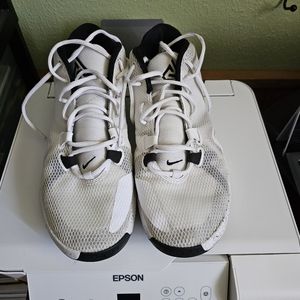 Giannis Freak 1 mids size 12